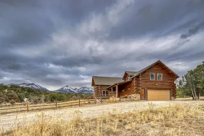 Image de Bright Star Ranch-Beautiful, Spacious home with Hot Tub! Dog Friendly