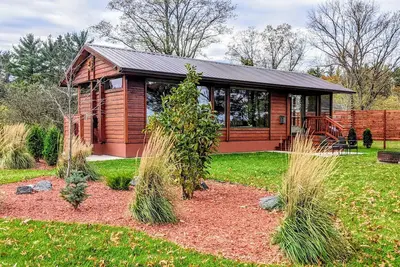 Image de Tiny House on the River