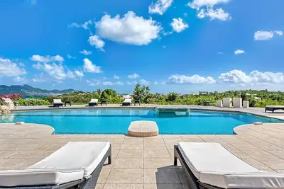 Image de Sol e Luna - Contemporary French Creole Villa