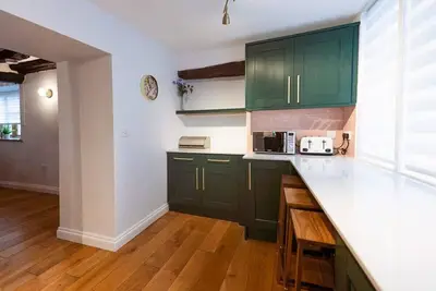 Image de Host & Stay | Iris Cottage