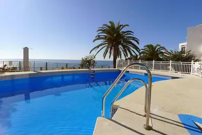 Image de R1353 | Tuhillo 8 1d by Cg Nerja Rentals