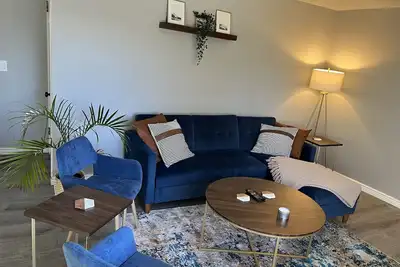 Image de ★ 3 Bed/1 Bath Modern home btwn Boulder & Denver ★