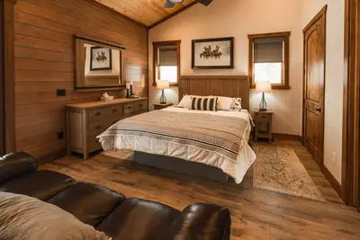 Image de Dmr Cabin 6 | Two-Level | Game Room | Max Capacity 14