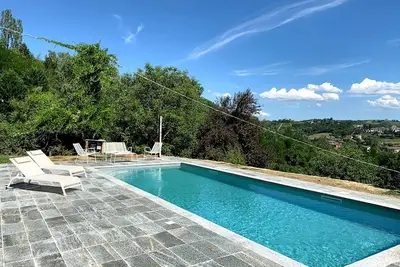 Image de Quiet and charming location w / pool among the hills of the Monferrato area