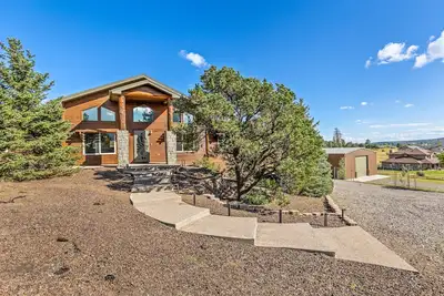 Image de 🌅 Sunset Ranch 🌅 Views Views Views with Private Indoor Pickelball Court