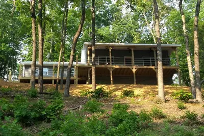 Image de Cozy Lakeview Cabin on Kentucky Lake