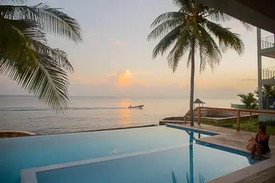 BluWaves ~ Oceanfront Condo minutes from Ocho Rios