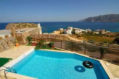 Luxury Villa with Mountain and Sea View