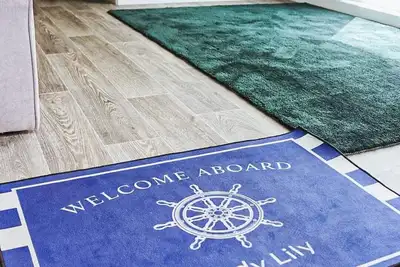 Image de A luxurious unique River Boat with Castle Views in Maidstone