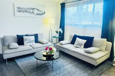 Image de Modern Unit*Kingbed*Baby & Kid Friendly*Fireplace*