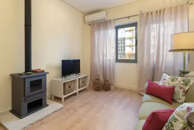 Image de Gaya Avenue 102 - Flat w/ Balcony