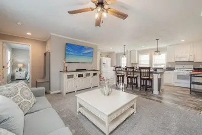 Image de Coastal Cottage 15 Minutes to Lewes Beach + Bike Trail Access.