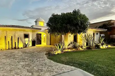 Image de Stunning golf community, views of Sea of Cortez and beautiful golf course.