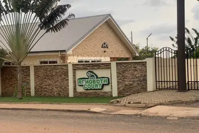 Image de 2 bedroom 23/7 gated community house to rent