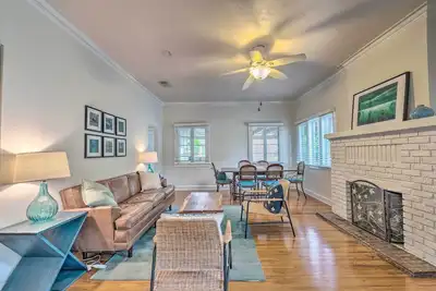 Image de Chic Ocala Home w/ Yard ~ 1 Mi to Dtwn Square