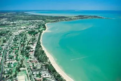 Image de Everything a small family needs for a great holiday