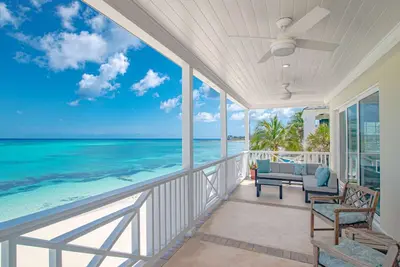 Image de Beach Front Villa Las with direct Beach access