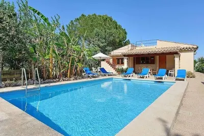 Villa Magdalena avec piscine privée et Wi-Fi