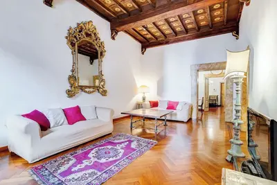 Historical Apartment few steps from Piazza Navona