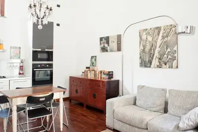 Image de Spacious one-bedroom apartment in the lively area of NoLo