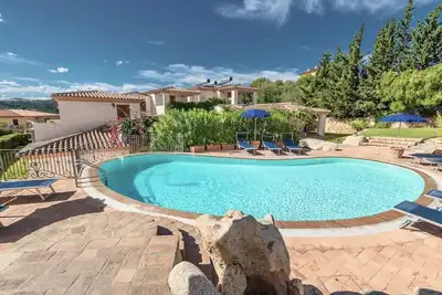 Image de Bouganvillage Two-room apartment sleeps 4, Wifi, A. C