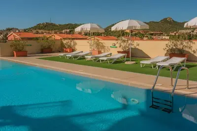 Image de Two-room apartment sleeps 4 with air conditioning