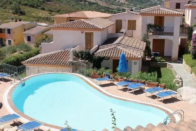 Image de Bouganvillage Three-room apartment sleeps 6, Wifi, A. C
