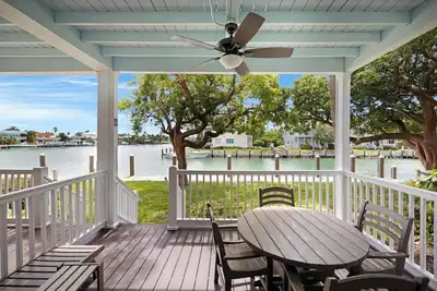 Image de Villa 7075 on Duck Key Boat Slip Available - 2bd 2. 5ba