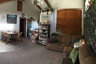 Image de Tidy and cozy cottage with private tropical garden 10 mins to Mount Maunganui