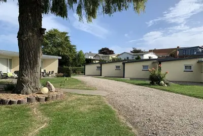 Haus Sonnenwinkel - Bungalow 6 - \"Sonnenwinkel\" well-kept bungalow complex in the