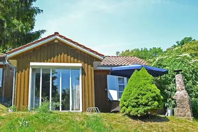 Image de Quiet bungalow in Bansin with garden & Wlan - suitable for families & dogs -