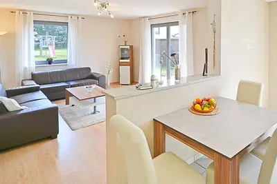 Image de Fantastic, centrally located apartment with Wlan, parking space and terrace -