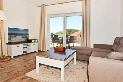 Image de Cozy, beachfront apartment for 4, with terrace, parking and Wlan -