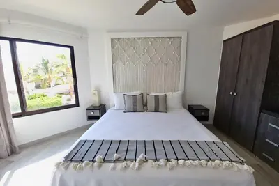 Image de Unit 216-Casa Ricardo-Ocean View Renovated! !