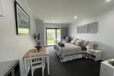 Image de River Gardens Axedale Pet friendly B & B Farm stay - Motel Room