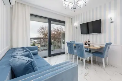 Image de Natural 609 | Beautiful Apartment | Air Conditioning