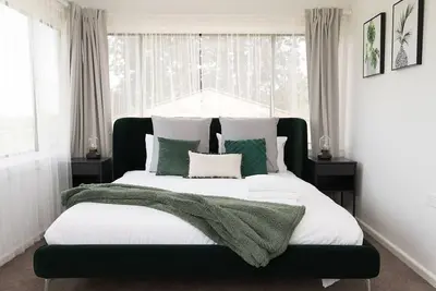 Image de Canobolas Cottage - Amazing Farm Stay, 4 King Beds