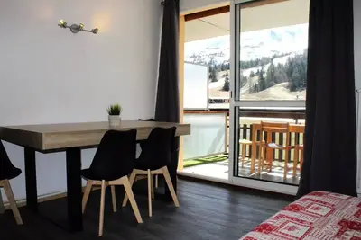 Image de Jolie Studio Pied Des Pistes Balcon Sud