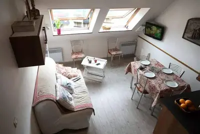 Luchon T3 En Duplex Pour 6 Pers Au Pied De La Telecabine - Parking - Internet