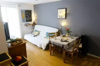 Luchon Centre - T2 Expo Ouest - Balcon - Parking