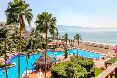 Image de Pool + Ocean View Condo with WiFi, Balcony, & Shared Pools\/Tennis\/Beach Access