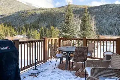 Image de Walk to the Gondola, Private Garage, Pool and Hot Tub/Fitness Room