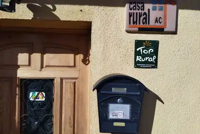 Image de Beautiful 8 -Bed Cottage in Ceadea(Fonfria)Spain, .