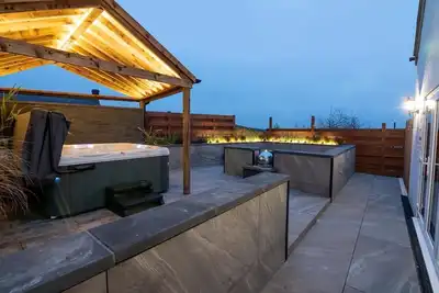 Image de Boutique Yorkshire cottage with hottub