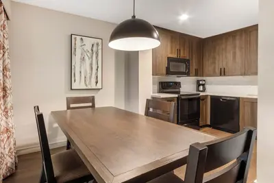 Image de Relaxing Getaway! 2 Spacious Units with Kitchen, Near Ski Sapphire Valley