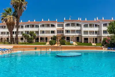 Image de Appartement confortable à Cala en Blanes avec piscine et climatisation