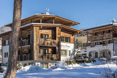 Image de Appartement 'Ciasa Rungg Monte Sella Suite' avec vue sur la montagne, balcon et Wi-Fi