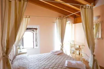 Image de Appartement de vacances San Felice del Benaco pour 1 - 9 personnes avec 3 chambres à coucher - Logem