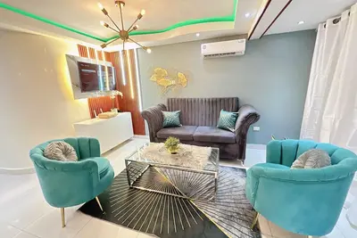 Image de Cozy 3-Bedroom Residential House Kingbed Full Ac. Casa Entera 3-Hab Hot Water