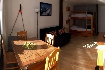 Image de At 1850 M Altitude at the foot of the slopes and close to all amenities